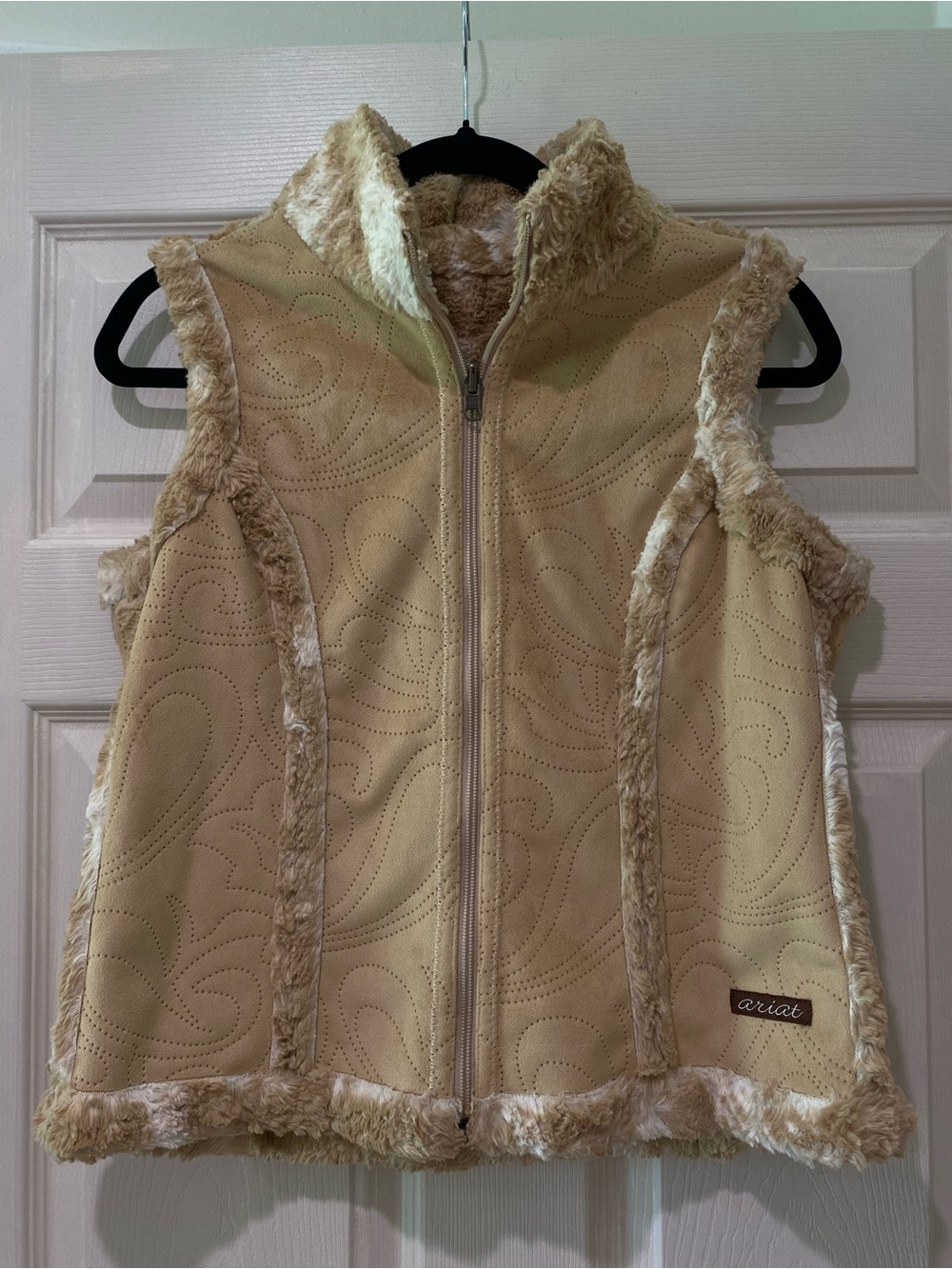 Ariat Reversible Faux Fur Suede Shearling Vest Tan Western Boho Women’s S